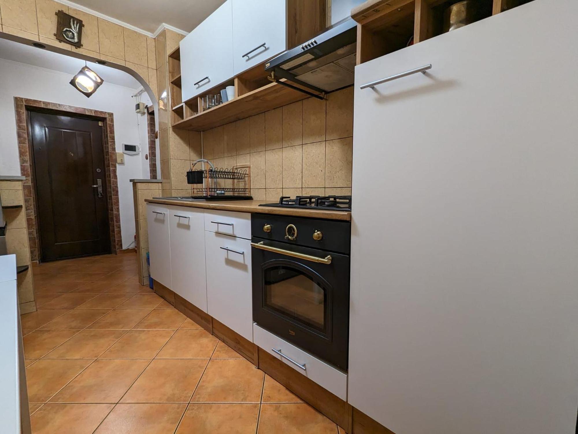 Modern Oasis With A Cozy Fireplace Your Stylish Apartment Minutes From Downtown Bukarest Exterior foto