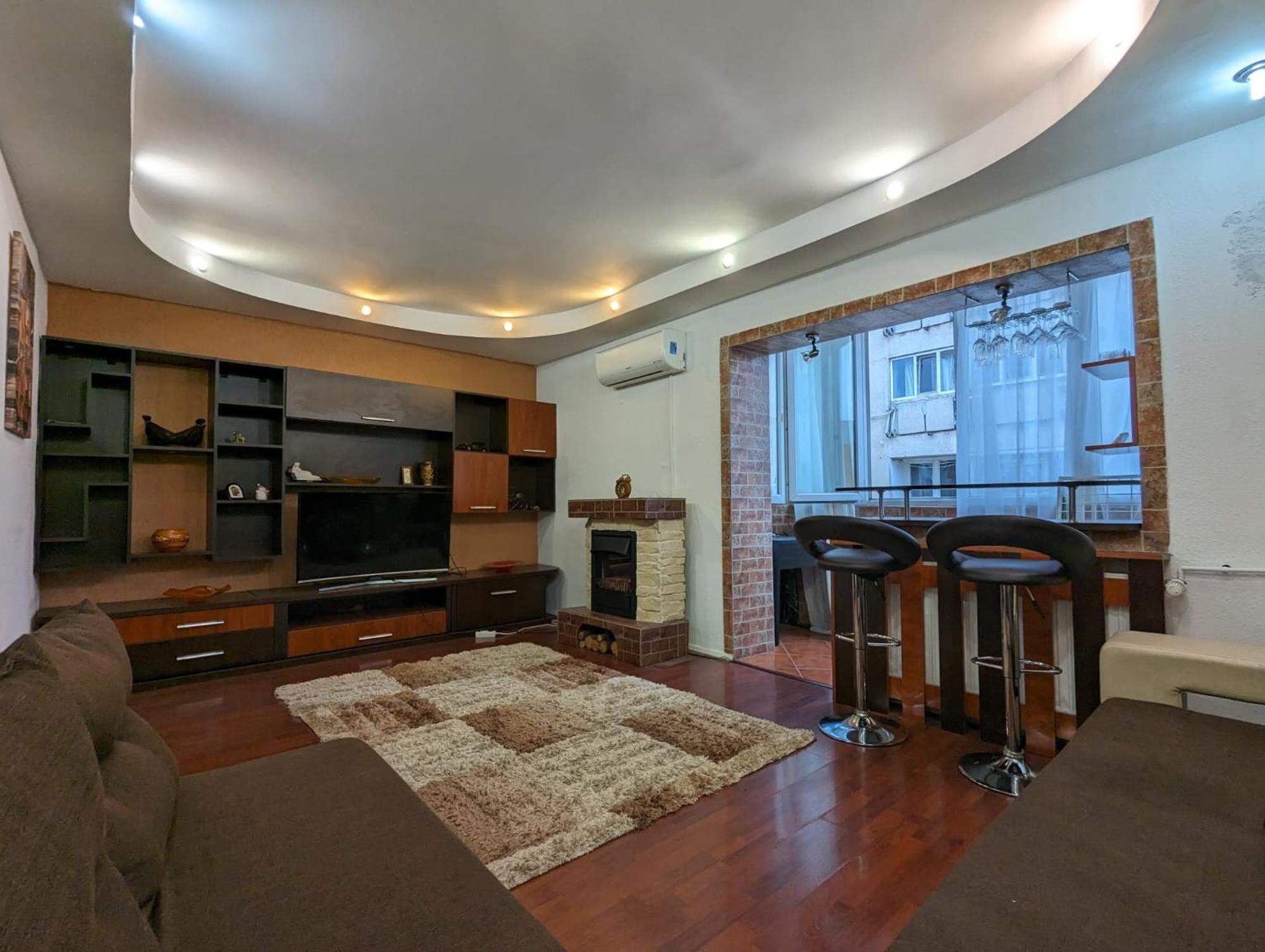 Modern Oasis With A Cozy Fireplace Your Stylish Apartment Minutes From Downtown Bukarest Exterior foto