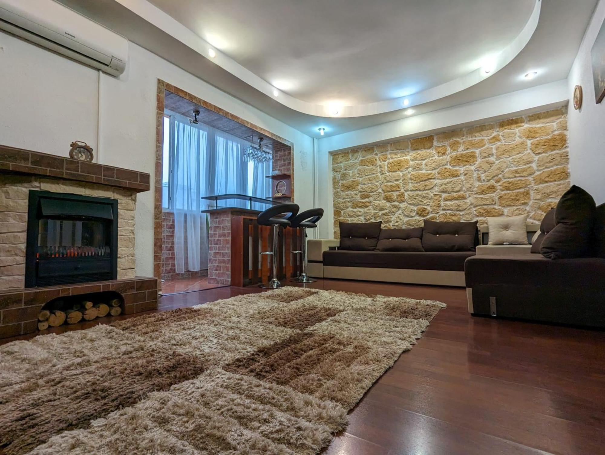 Modern Oasis With A Cozy Fireplace Your Stylish Apartment Minutes From Downtown Bukarest Exterior foto